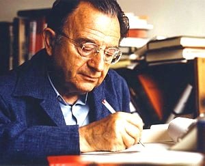 300px-Erich_Fromm_1974